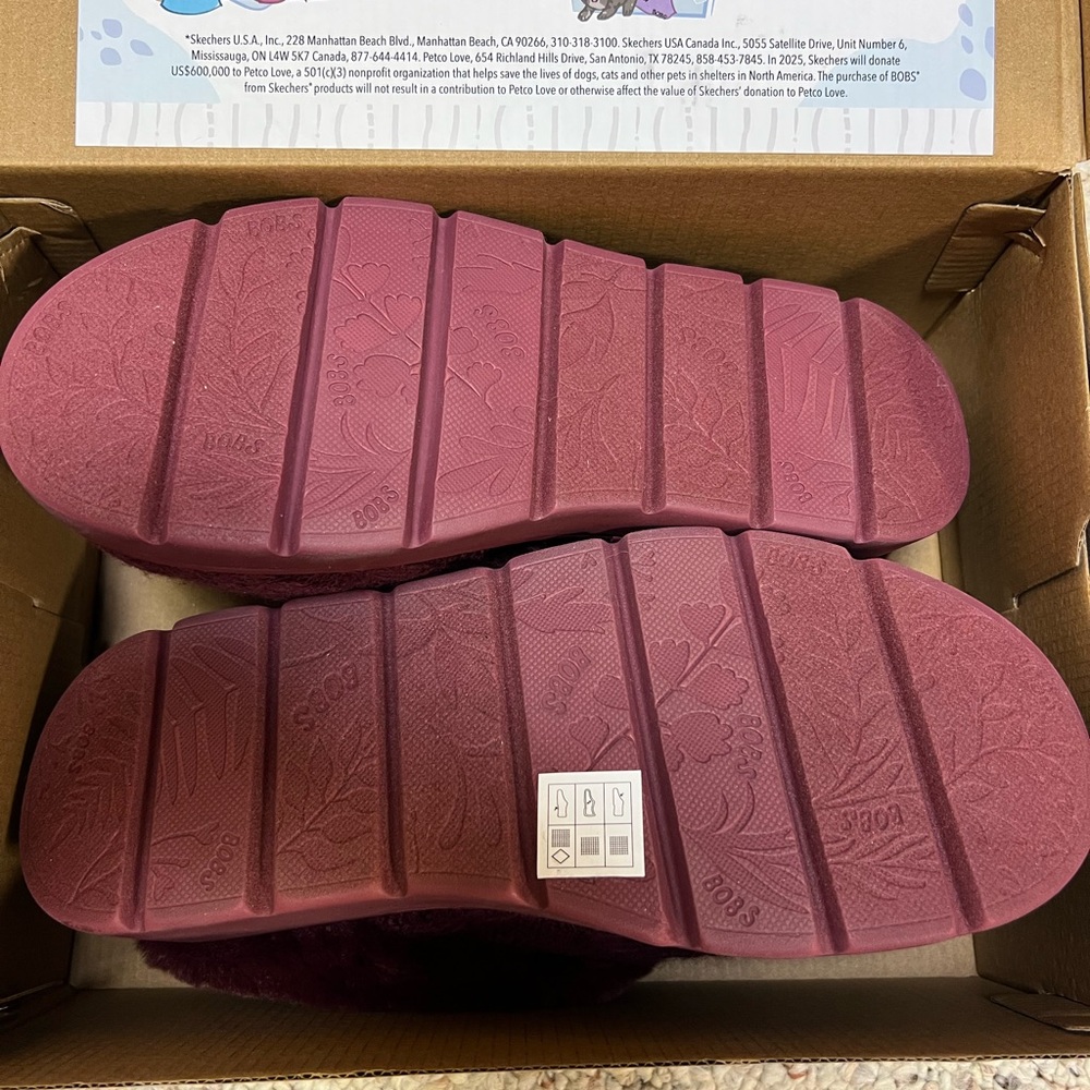 Skechers Women’s' BOBS Furry Slippers - Burgundy - Picture 3 of 6